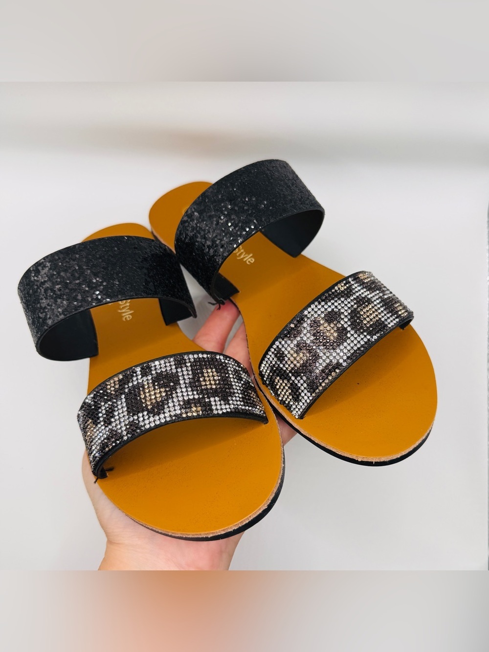 Women’s Black & Leopard Print Shimmer Double-Strap Slide Sandals - Size 6 - Picture 5 of 7